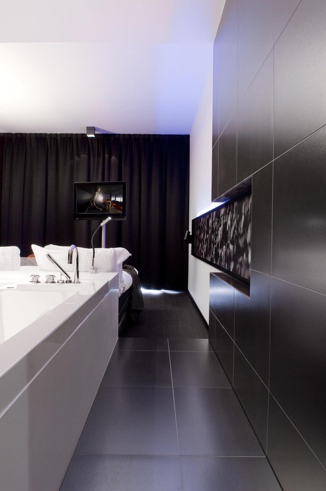 גנק Carbon Hotel מראה חיצוני תמונה