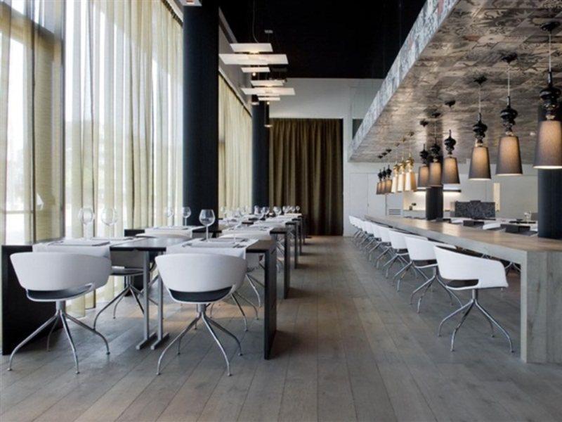 גנק Carbon Hotel מראה חיצוני תמונה