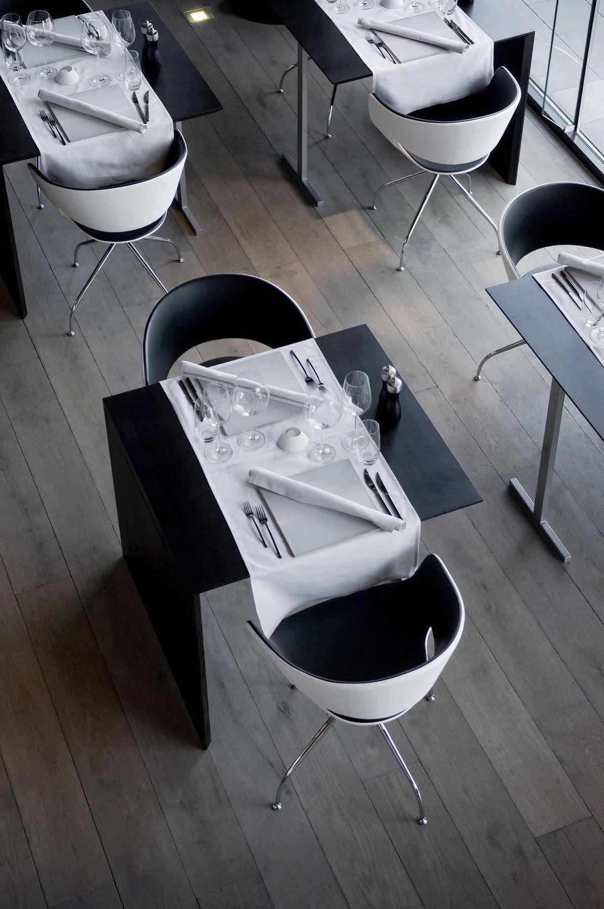 גנק Carbon Hotel מראה חיצוני תמונה