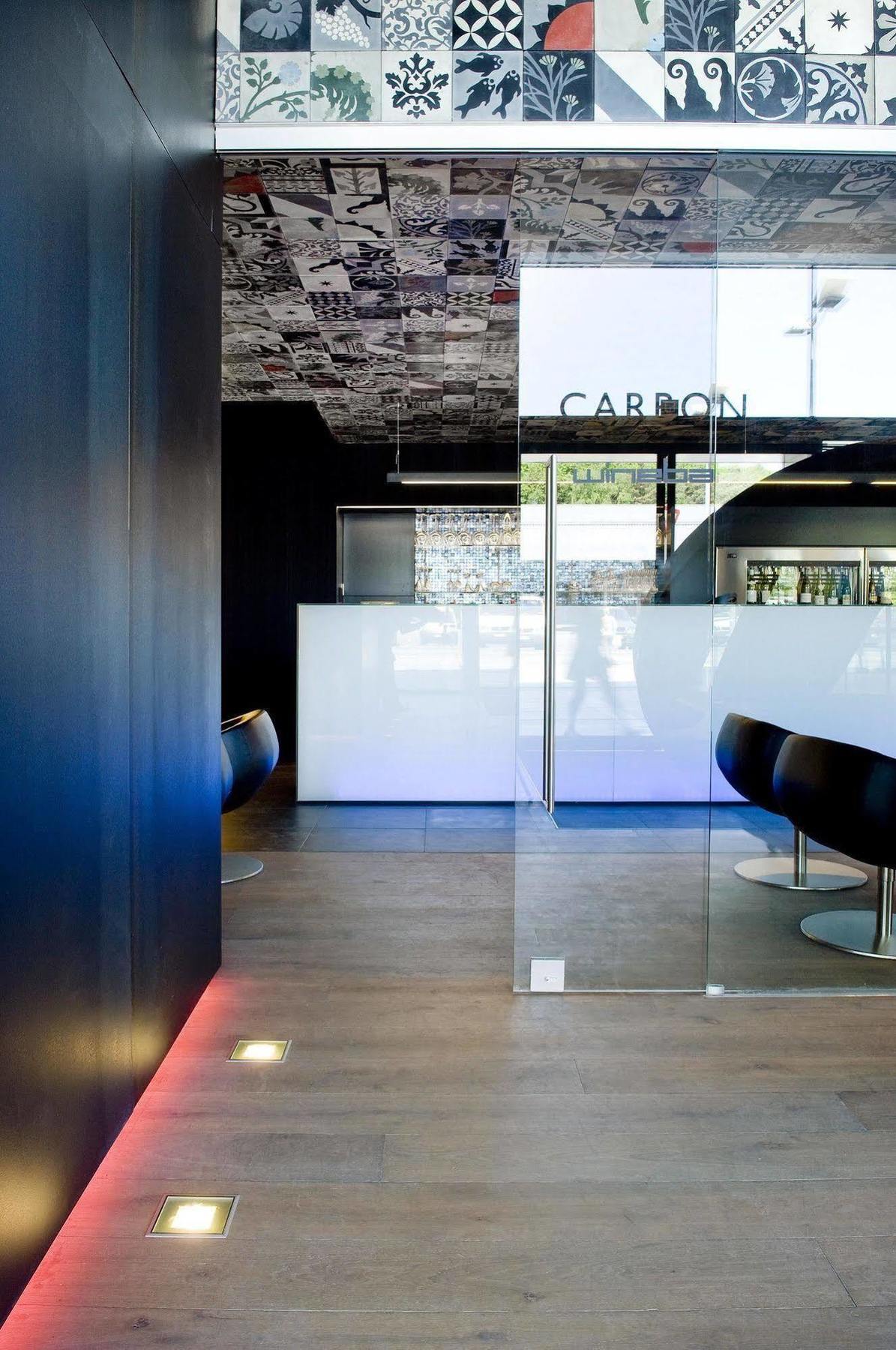 גנק Carbon Hotel מראה חיצוני תמונה